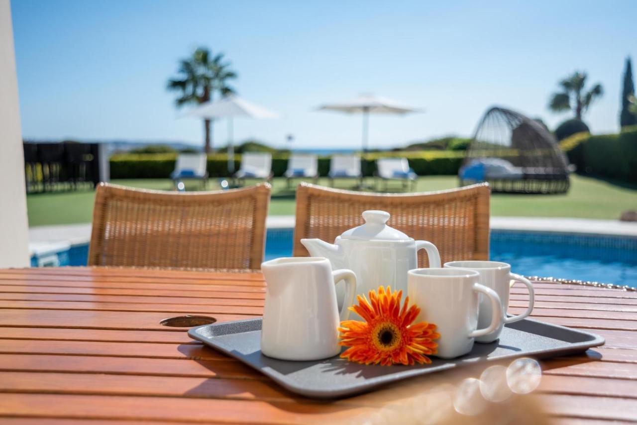 Villa Savoya Sunrise By Ezoria Villas Kólpos tón Korallíon Eksteriør bilde