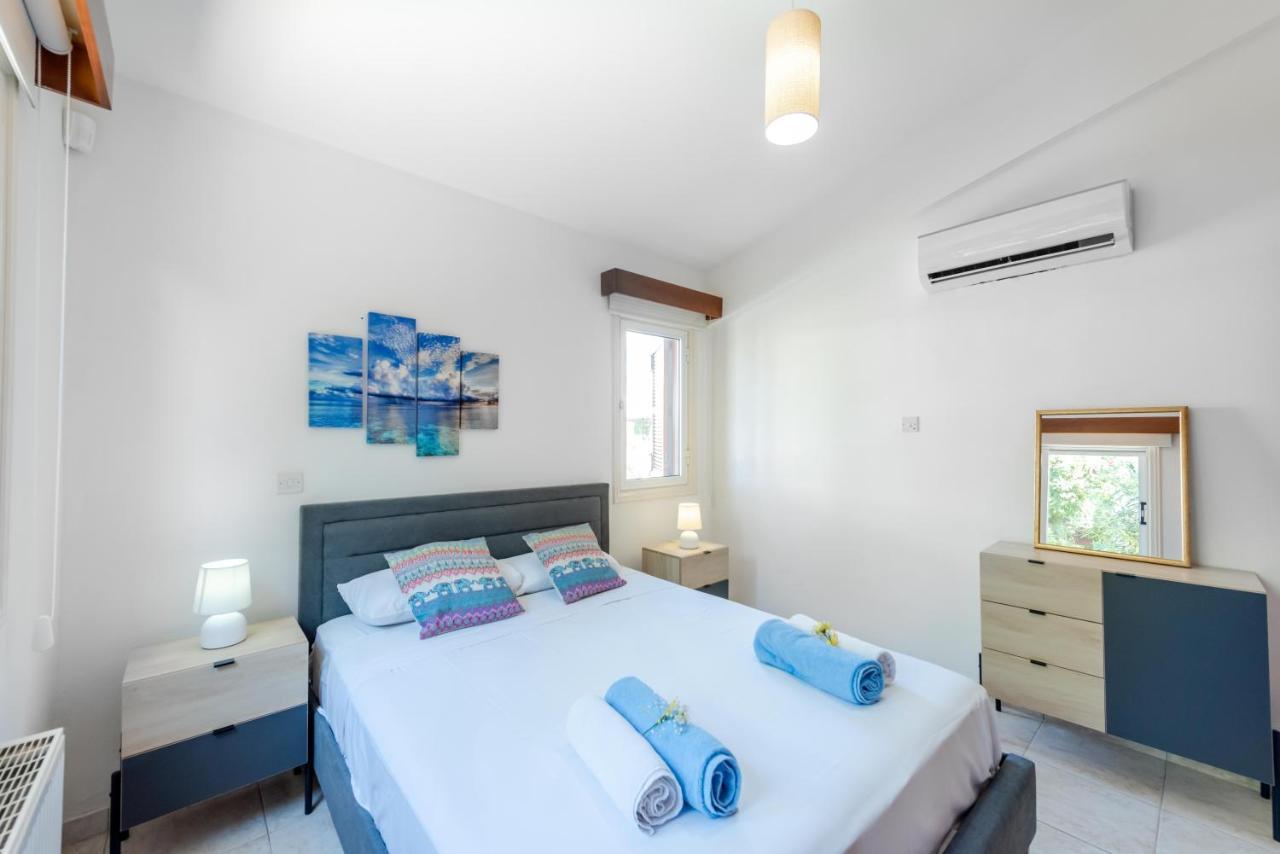 Villa Savoya Sunrise By Ezoria Villas Kólpos tón Korallíon Eksteriør bilde